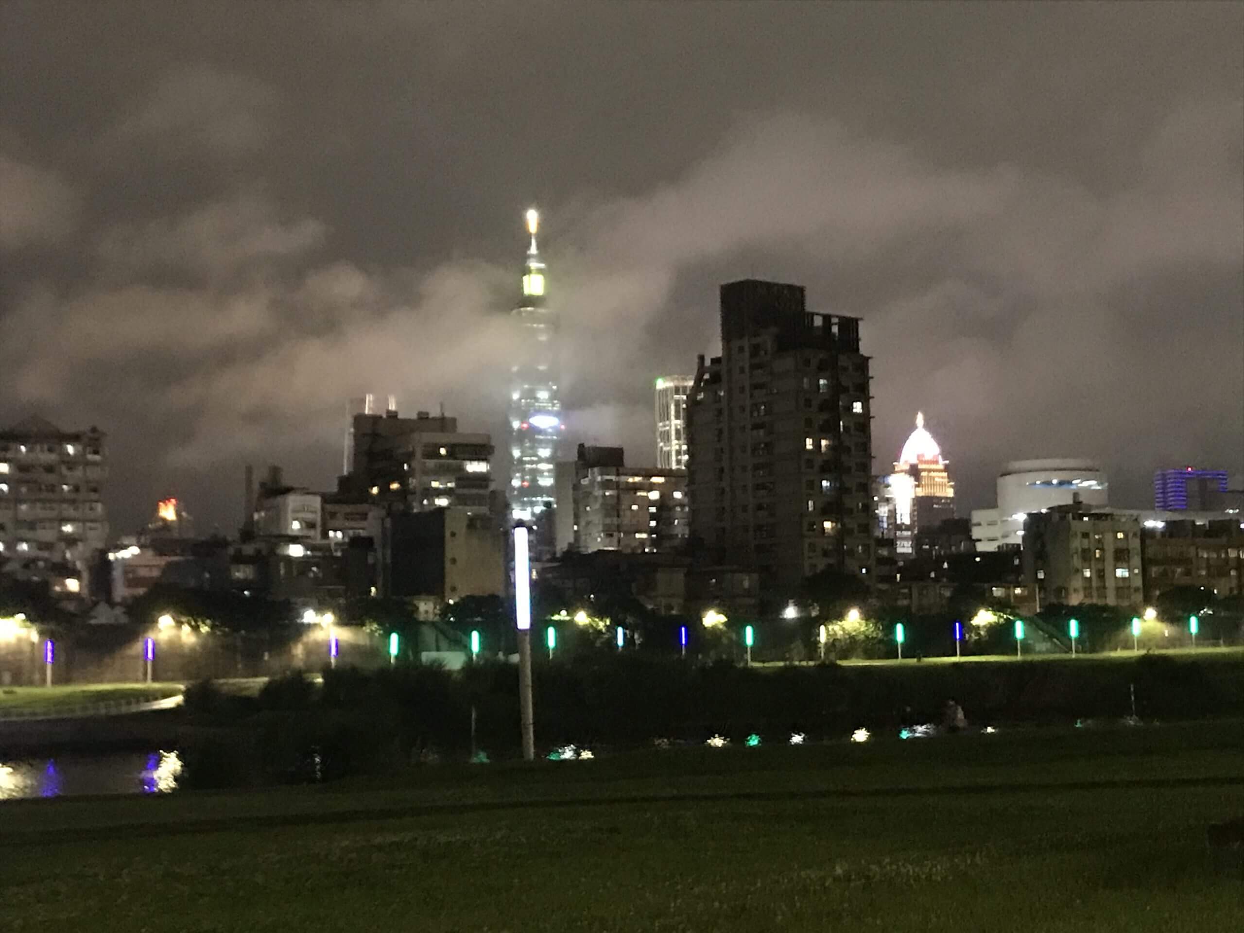 饒河夜市