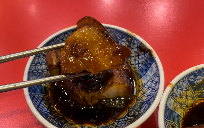 台湾グルメ 魯肉飯