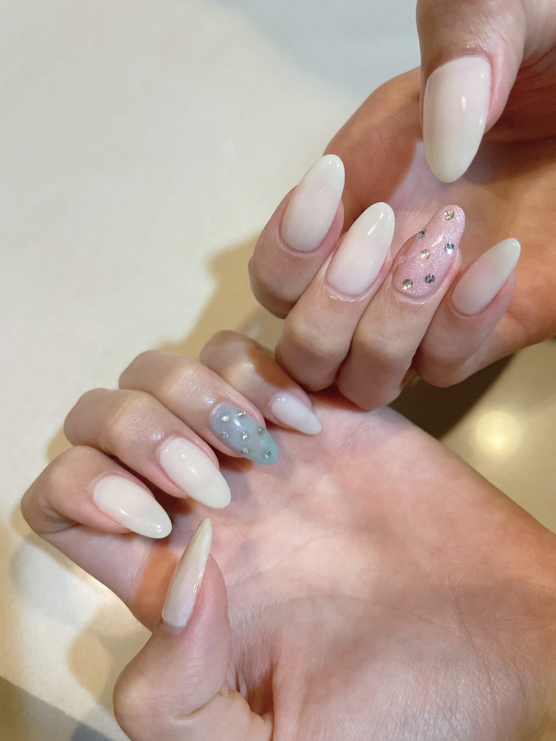 台湾　台北　Nail　ネイル　日本語